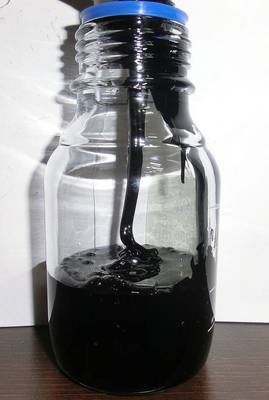 從庫(kù)茲涅佐夫元帥級(jí)航母的滾滾濃煙，透視其燃料與動(dòng)力系統(tǒng)的特點(diǎn)
